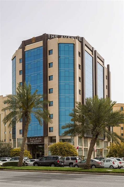 THE AVENUE HOTEL .